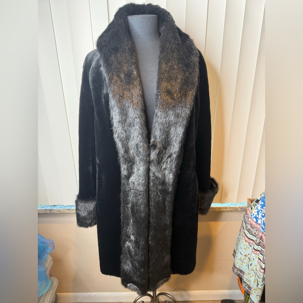 Donna Salyers' Fabulous Furs vintage faux fur coat in size Medium.